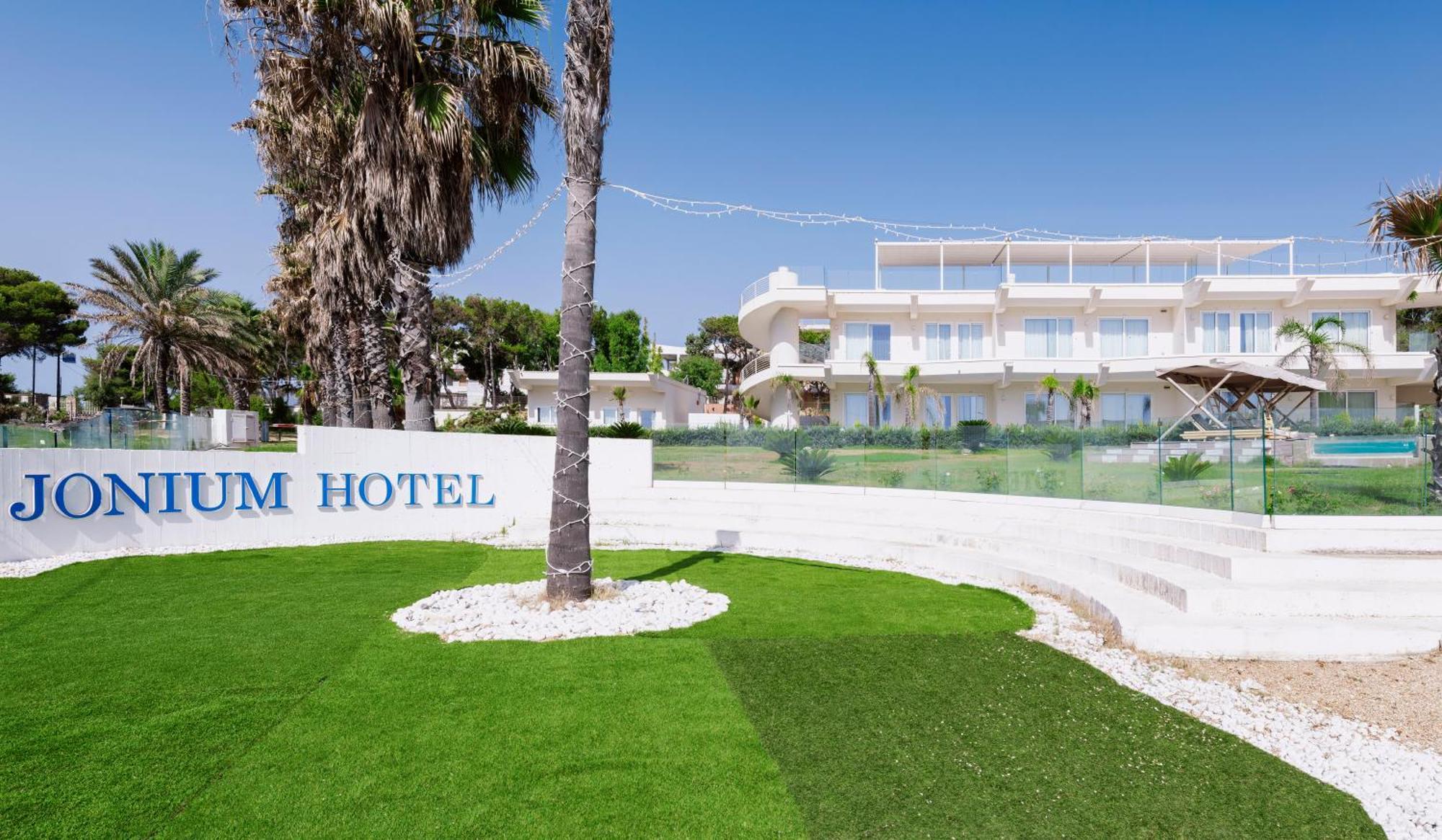 Jonium Hotel - Amazing Sea View And Swimming Pool Pulsano Zewnętrze zdjęcie